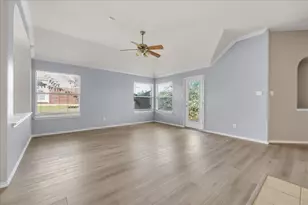 4801 Summer Oaks Ln, Fort Worth, TX 76123 - Photo 9