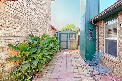 240 Dewey Court, Irving, TX 75060 - Photo 5