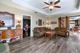 240 Dewey Ct, Irving, TX 75060 - Photo 11