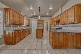 1801 Callender Hill Rd, Mansfield, TX 76063 - Photo 7