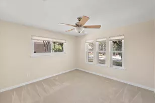 1919 Creek Wood Dr, Arlington, TX 76006 - Photo 27