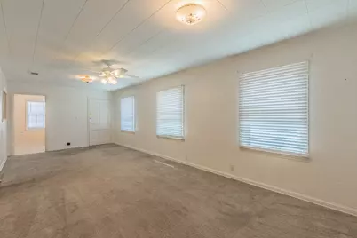 5020 Hartford Drive, River Oaks, TX 76114 - Photo 5