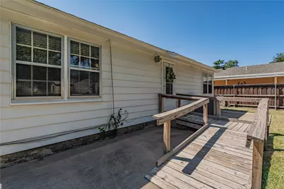 5020 Hartford Drive, River Oaks, TX 76114 - Photo 35