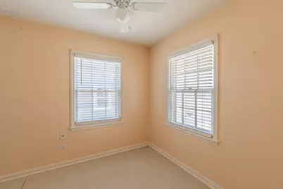 5020 Hartford Drive, River Oaks, TX 76114 - Photo 19