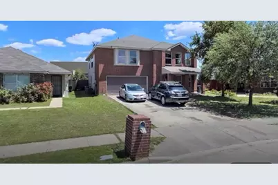 208 Dakota Ridge Drive, Fort Worth, TX 76134 - Photo 1