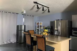 208 Dakota Ridge Dr, Fort Worth, TX 76134 - Photo 7