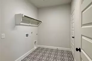 520 Aldred St, Greenville, TX 75401 - Photo 7