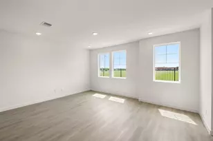 5717 Lakeview Dr, Watauga, TX 76148 - Photo 3