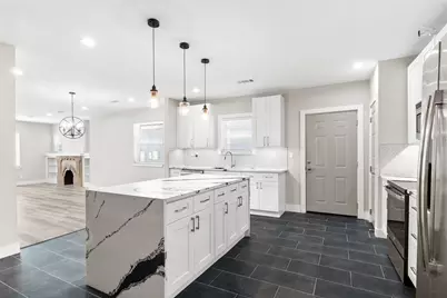 604 S Fitzhugh Avenue, Dallas, TX 75223 - Photo 3