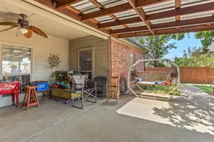 1010 Williams St, Ennis, TX 75119 - Photo 33