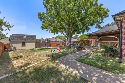 1010 Williams Street, Ennis, TX 75119 - Photo 37