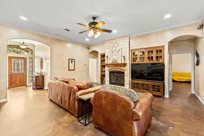 1010 Williams Street, Ennis, TX 75119 - Photo 13