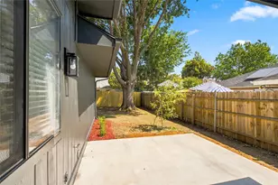 819 Lovingham Dr, Arlington, TX 76017 - Photo 29