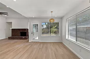 819 Lovingham Dr, Arlington, TX 76017 - Photo 17