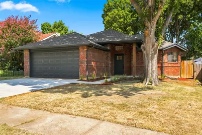 819 Lovingham Drive, Arlington, TX 76017 - Photo 1