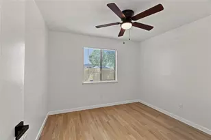 819 Lovingham Dr, Arlington, TX 76017 - Photo 19