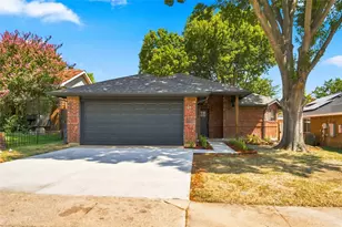 819 Lovingham Dr, Arlington, TX 76017 - Photo 33
