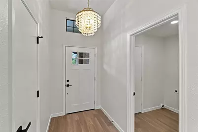819 Lovingham Drive, Arlington, TX 76017 - Photo 5