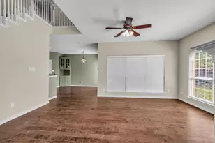 8613 Mill Creek Rd, Irving, TX 75063 - Photo 9