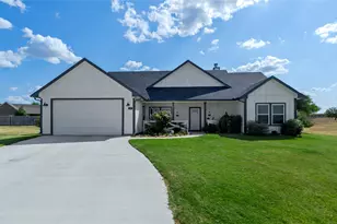 108 Daisy Ct, Paradise, TX 76073 - Photo 1