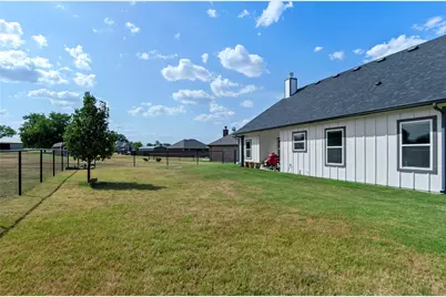 108 Daisy Court, Paradise, TX 76073 - Photo 15