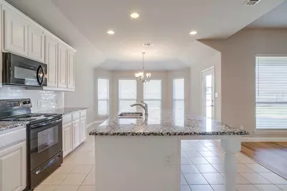 213 Marina Drive, Azle, TX 76020 - Photo 13