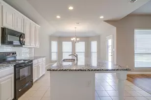 213 Marina Dr, Azle, TX 76020 - Photo 13