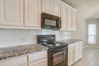 213 Marina Drive, Azle, TX 76020 - Photo 15