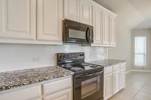 213 Marina Dr, Azle, TX 76020 - Photo 15