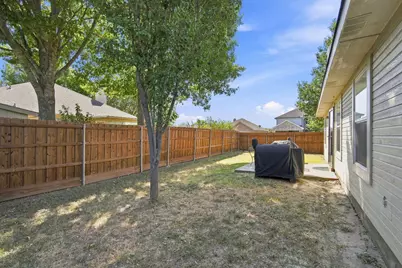 302 Creekside Way, Waxahachie, TX 75165 - Photo 7