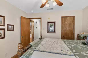 2501 New Haven Ct, Bedford, TX 76022 - Photo 21