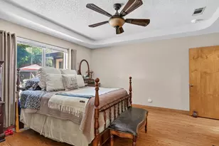 2501 New Haven Ct, Bedford, TX 76022 - Photo 15