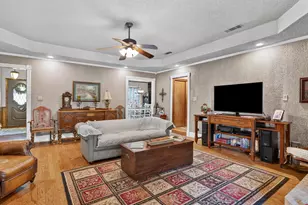 2501 New Haven Ct, Bedford, TX 76022 - Photo 7