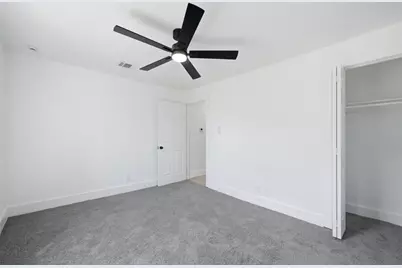 905 E Shaw Street, Fort Worth, TX 76110 - Photo 13