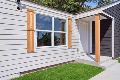 905 E Shaw Street, Fort Worth, TX 76110 - Photo 7