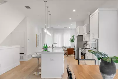 3915 N Hall Street #203, Dallas, TX 75219 - Photo 5