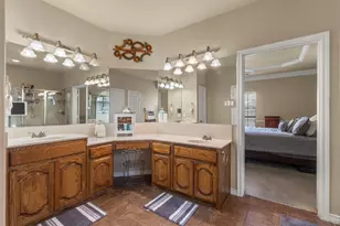 7256 Rueda, Grand Prairie, TX 75054 - Photo 17