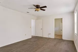 2210 W Corsicana St, Athens, TX 75751 - Photo 27