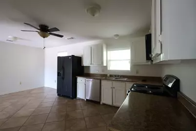 2210 West Corsicana St, Athens, TX 75751 - Photo 21