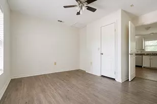 2210 W Corsicana St, Athens, TX 75751 - Photo 19