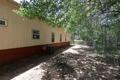 2210 West Corsicana St, Athens, TX 75751 - Photo 31