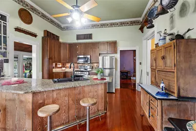 303 Market Street, Honey Grove, TX 75446 - Photo 5