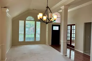 409 Crestview Point Dr, Lewisville, TX 75067 - Photo 3