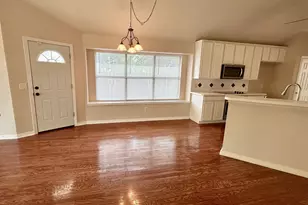 409 Crestview Point Dr, Lewisville, TX 75067 - Photo 9
