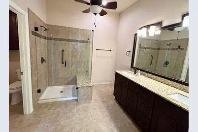 409 Crestview Point Drive, Lewisville, TX 75067 - Photo 17