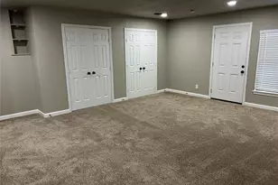 220 N Bernice Dr, Garland, TX 75042 - Photo 9