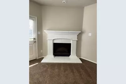 661 Rosario Lane, Fort Worth, TX 76052 - Photo 7