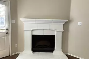 661 Rosario Ln, Fort Worth, TX 76052 - Photo 7