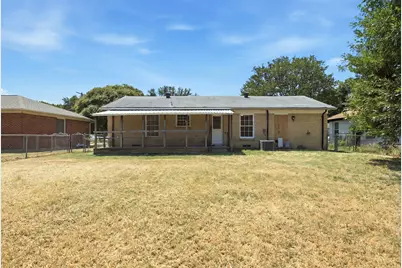 1219 Daisy Lane, Irving, TX 75061 - Photo 25