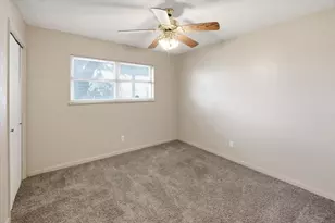 710 E Avenue A, Rosebud, TX 76570 - Photo 15